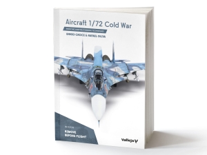 Vallejo 75071 Book: Aircraft 1/72 Cold War (EN) (136 pages)