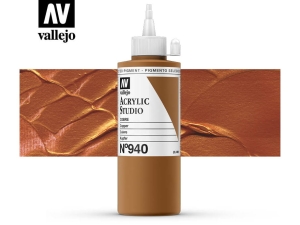 Vallejo Acrylic Studio 22940 Metallic Copper (200ml)